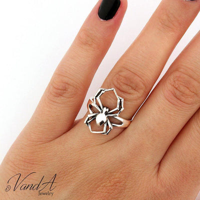 Spider Ring Sterling Silver jewelry for women | VANDA Jewelry.